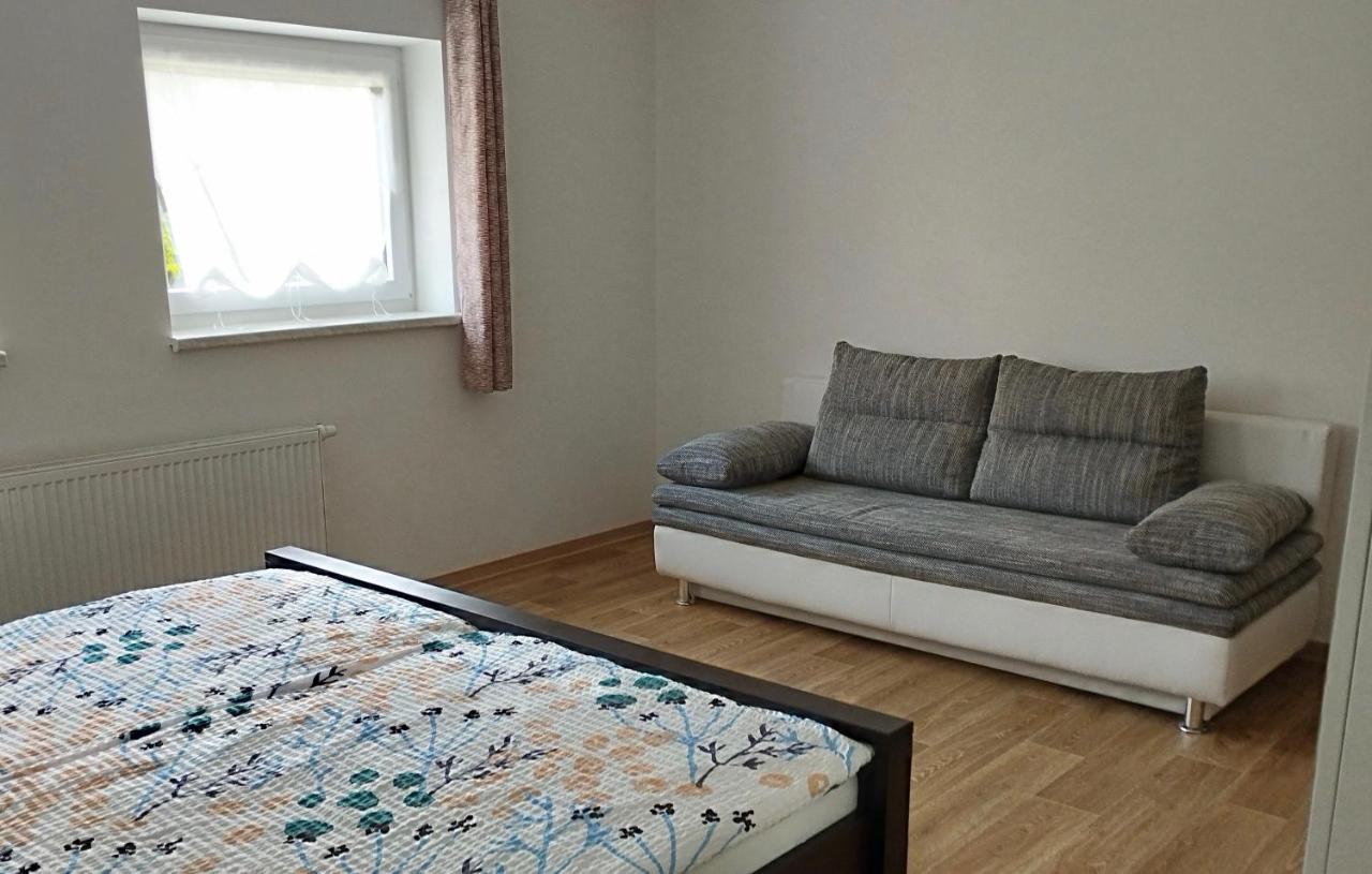 Ferienwohnung Berger ラインハルトシュドルフ＝シェーナ エクステリア 写真